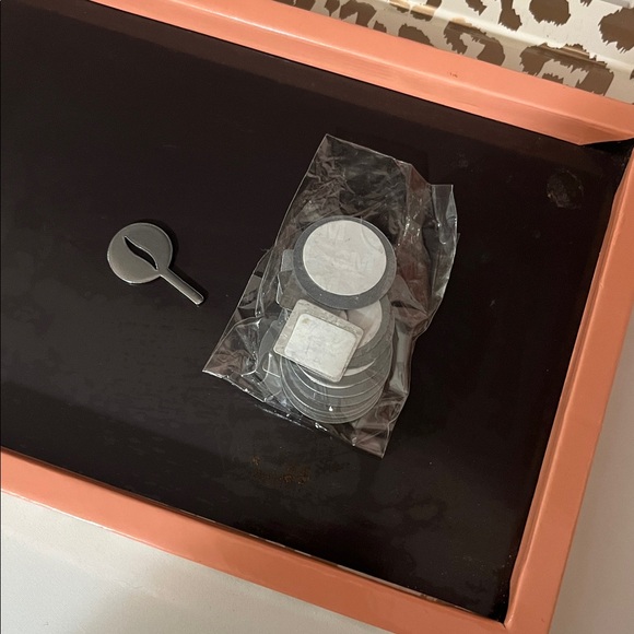 Sephora Animal Print Z-Palette - Picture 3 of 3